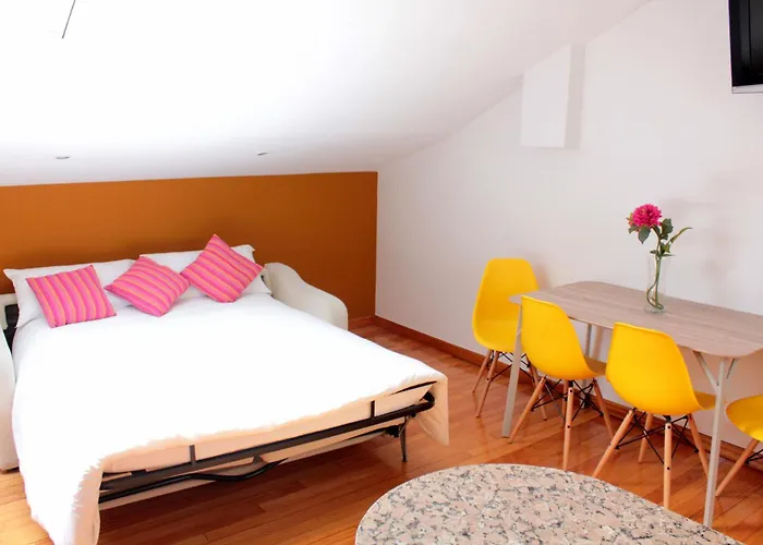 Alda Porta Do Sol * Comarca de Vigo